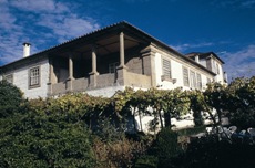Casa do Ribeiro - Casa Antiga - 4 Quartos
