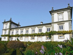 Pa�o de Calheiros - Manor House - 9 Bedrooms and 6 cottages